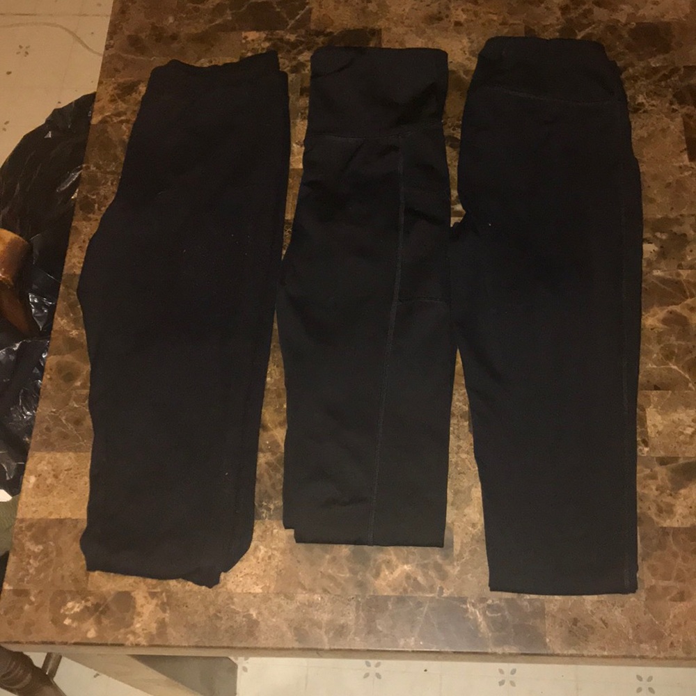 3 pairs of leggings